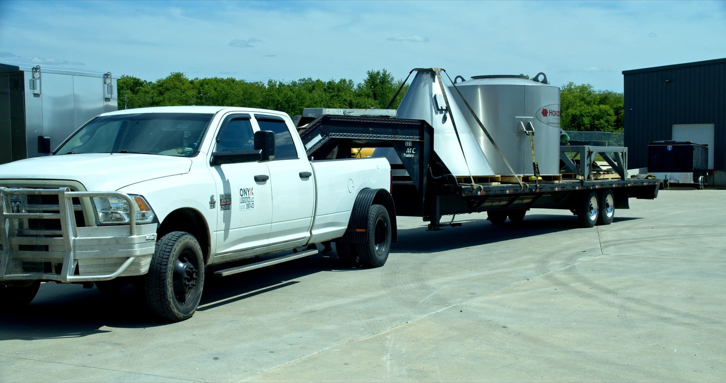Onyx Logistics hotshot — when hotshot makes sense